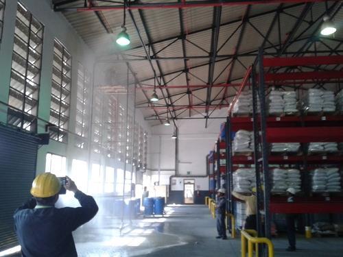 Sistema de extinción de incendios en entrepiso de almacén